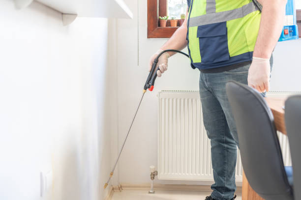 Best Commercial Pest Control Services  in Chesterfield, MO
